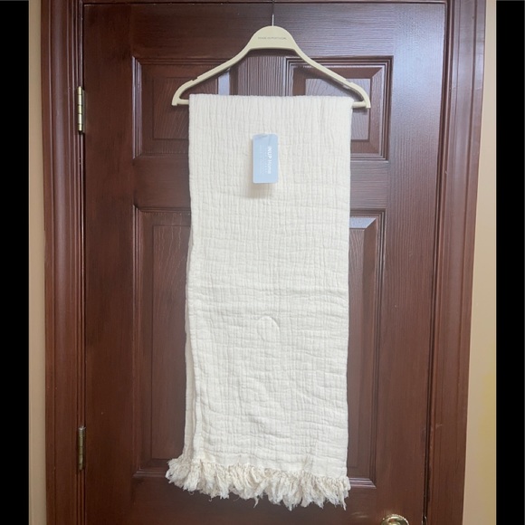 Inup Home Luxury THROW BLANKET Ivory MATELASSE MADE IN PORTUGAL 51”x 67”Cotton - Picture 1 of 7